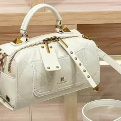 Majestic Radiance Women’s Handbag